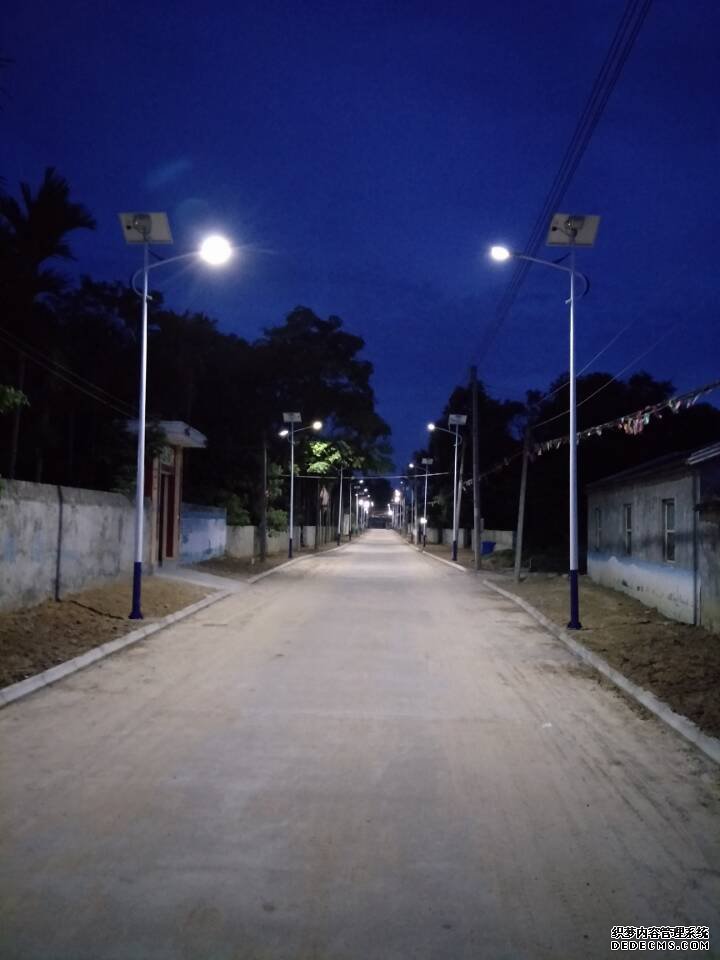 萬寧市后安鎮太陽能路燈工程項目